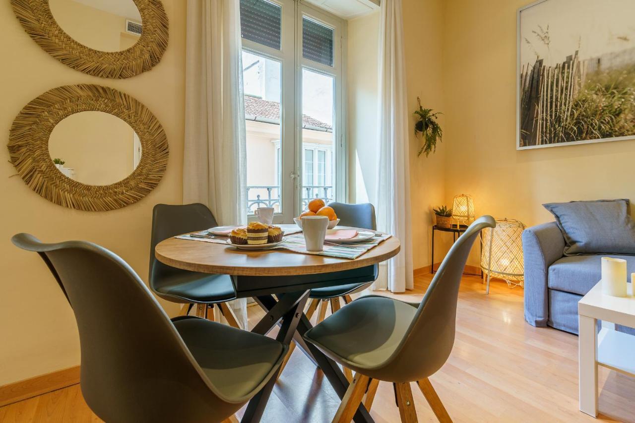 Bright Two-Bedroom Apartment In The Historic Center Malaga Zewnętrze zdjęcie