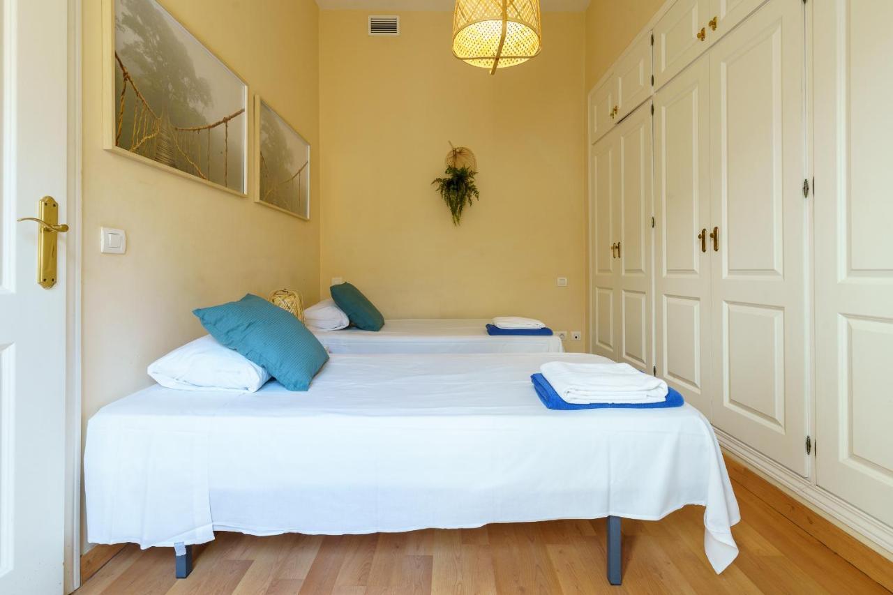 Bright Two-Bedroom Apartment In The Historic Center Malaga Zewnętrze zdjęcie