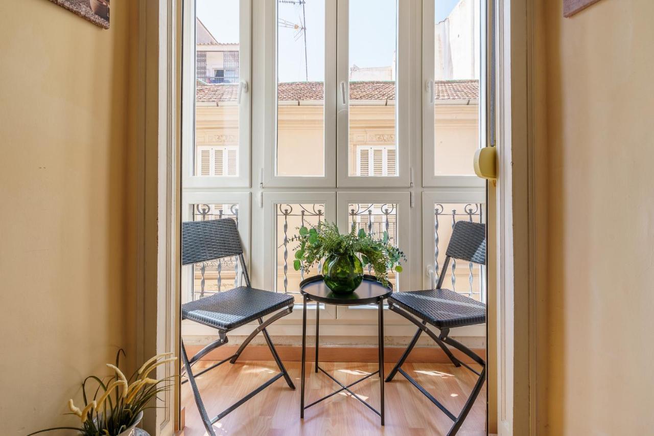 Bright Two-Bedroom Apartment In The Historic Center Malaga Zewnętrze zdjęcie