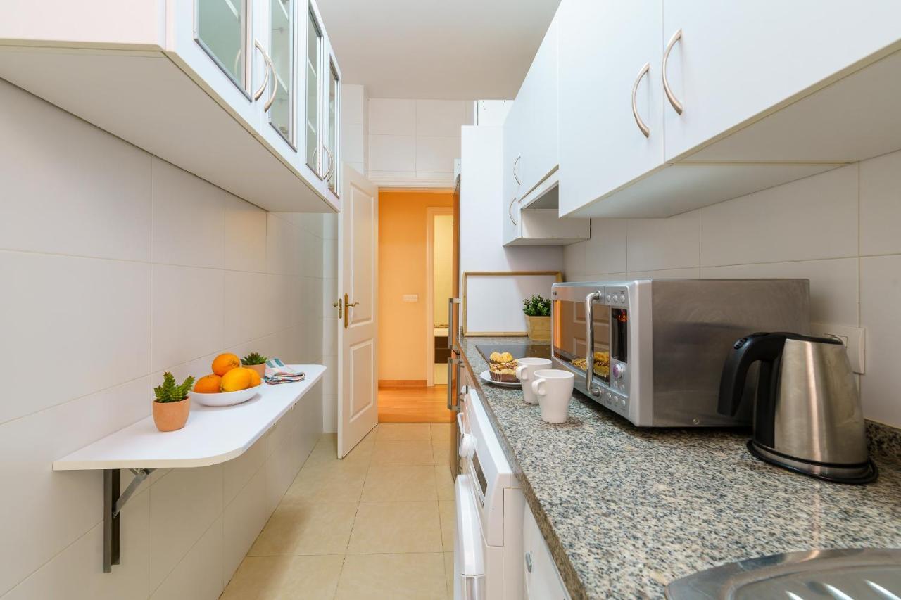 Bright Two-Bedroom Apartment In The Historic Center Malaga Zewnętrze zdjęcie
